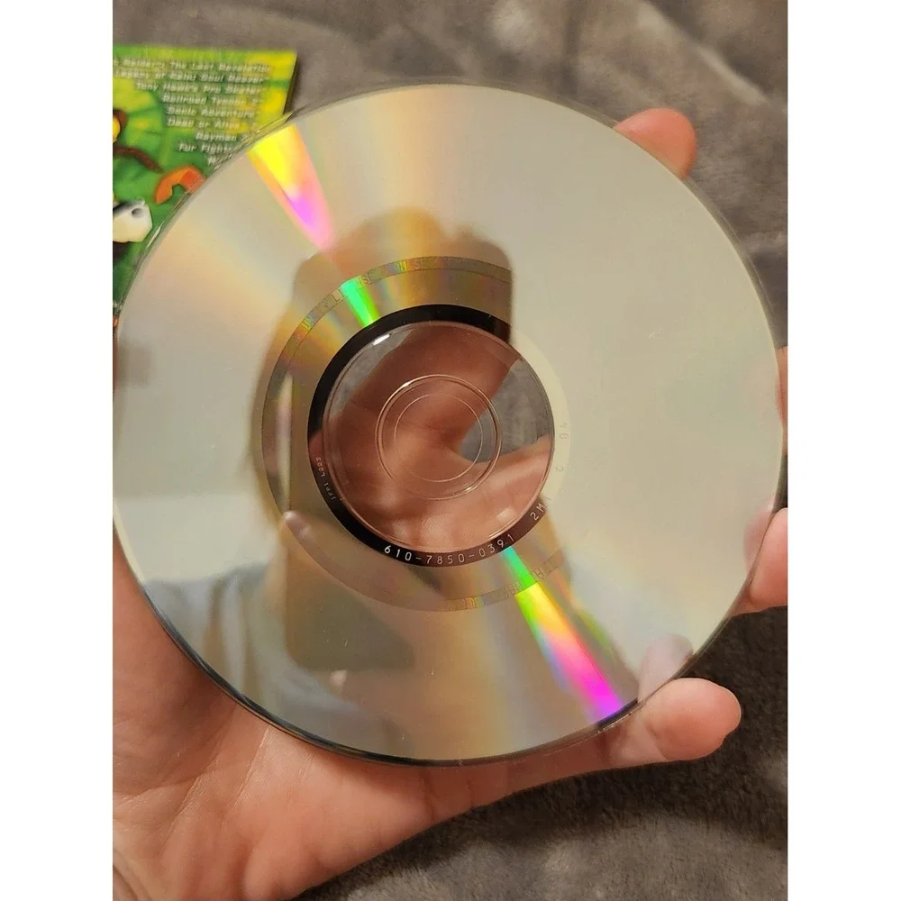 Sega Dreamcast Generator Volume 2 Includes Demo Games Tomb Raider Preowned